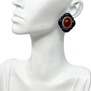 Vintage AVON Arabesque Dark Blue Faux Lapis Carnelian Red Cabochon Earrings 80s